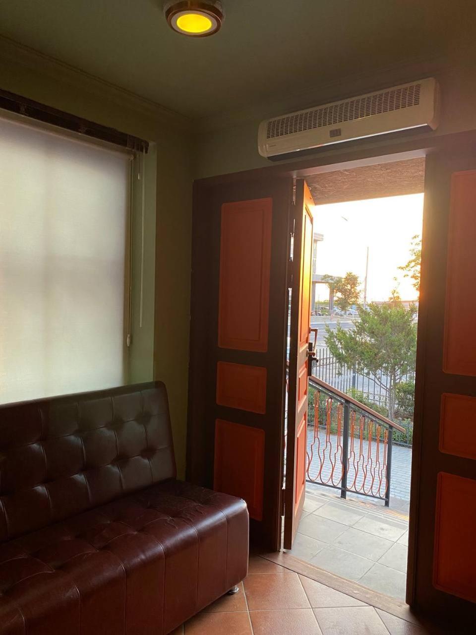 Mang'O Hostel Aktav Dış mekan fotoğraf